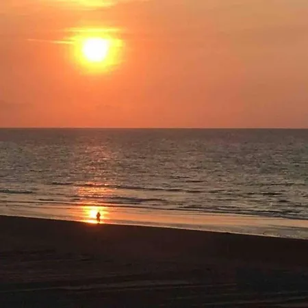 Near Dunes In Koksijde, Cleaning Included *