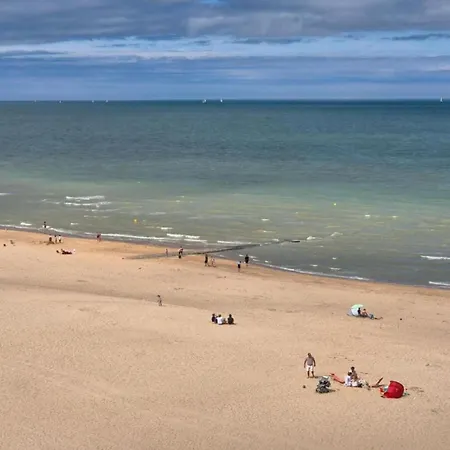 Near Dunes In Koksijde, Cleaning Included *
